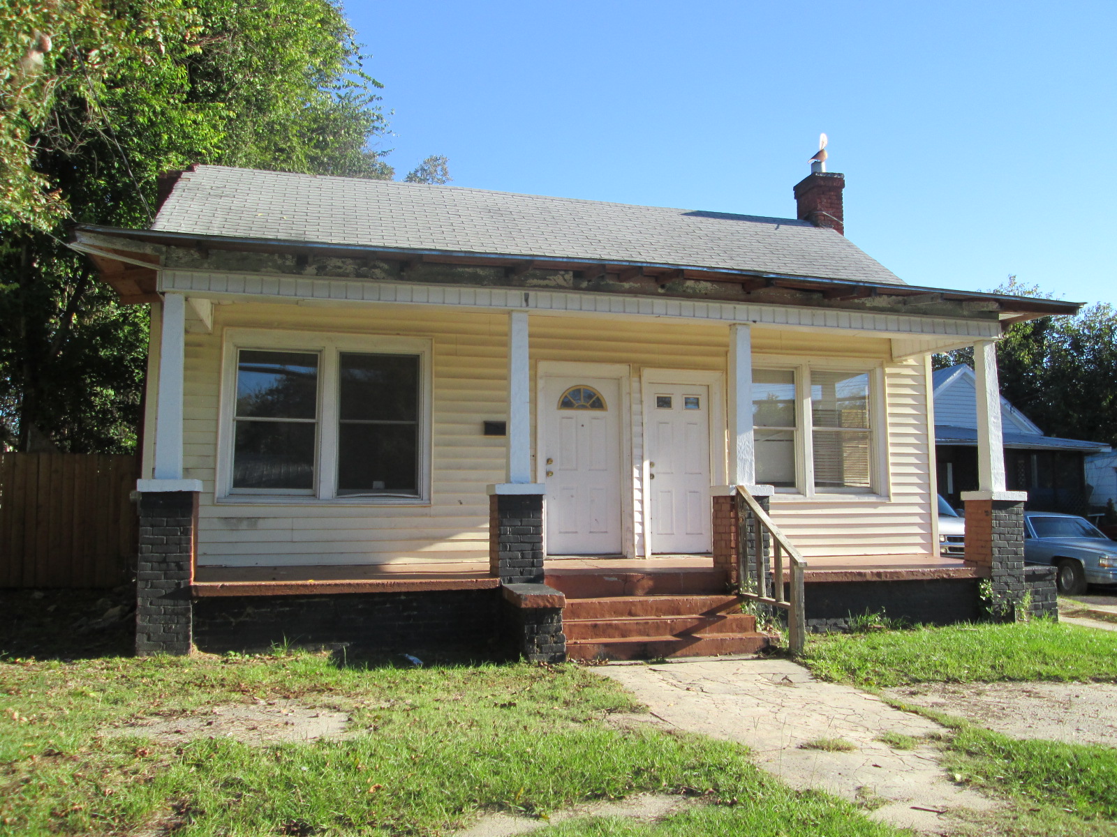 Property main image